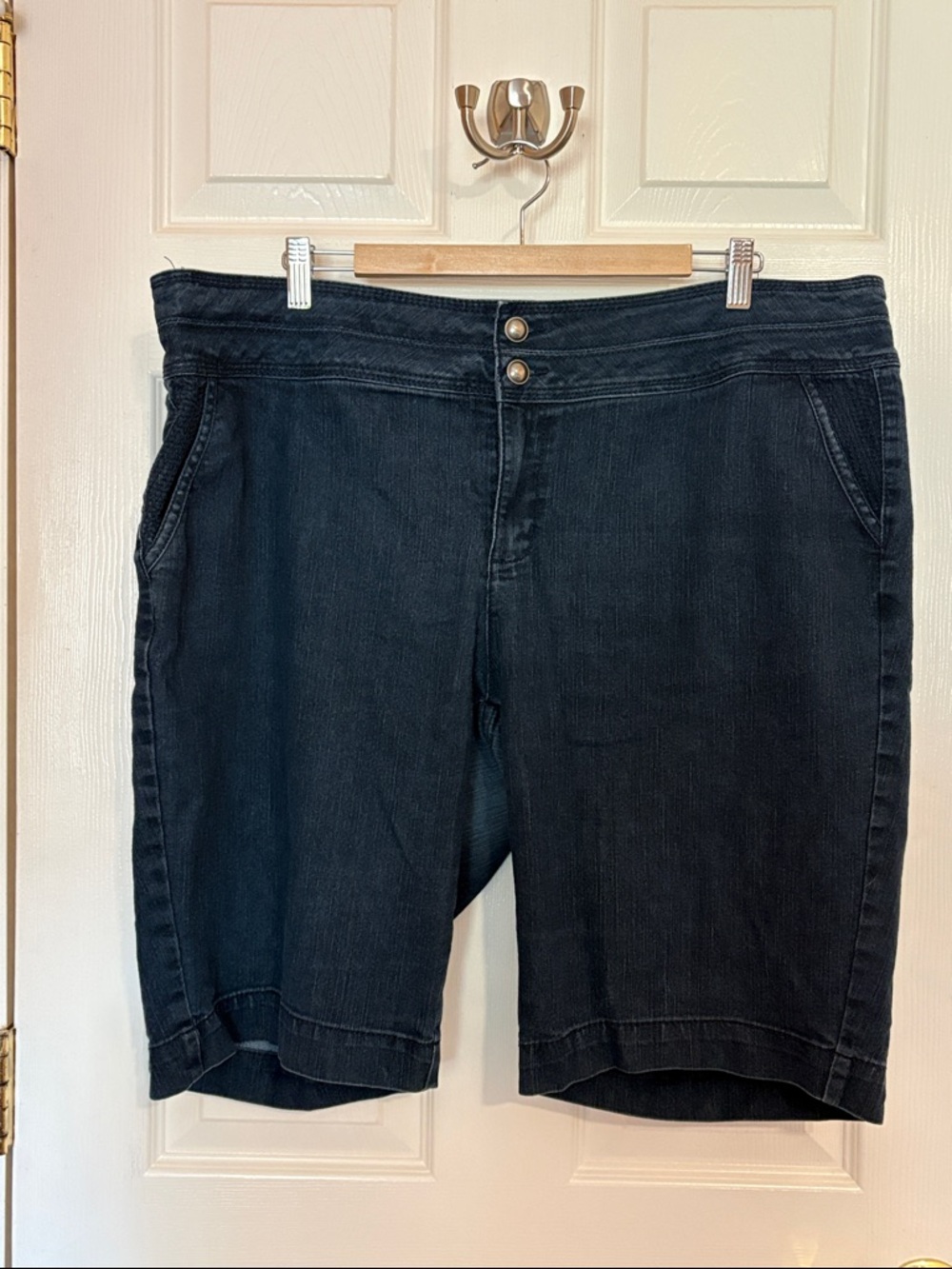 Lot of 3 pair of shorts Size 20, Women’s Denim Bermuda style Shorts